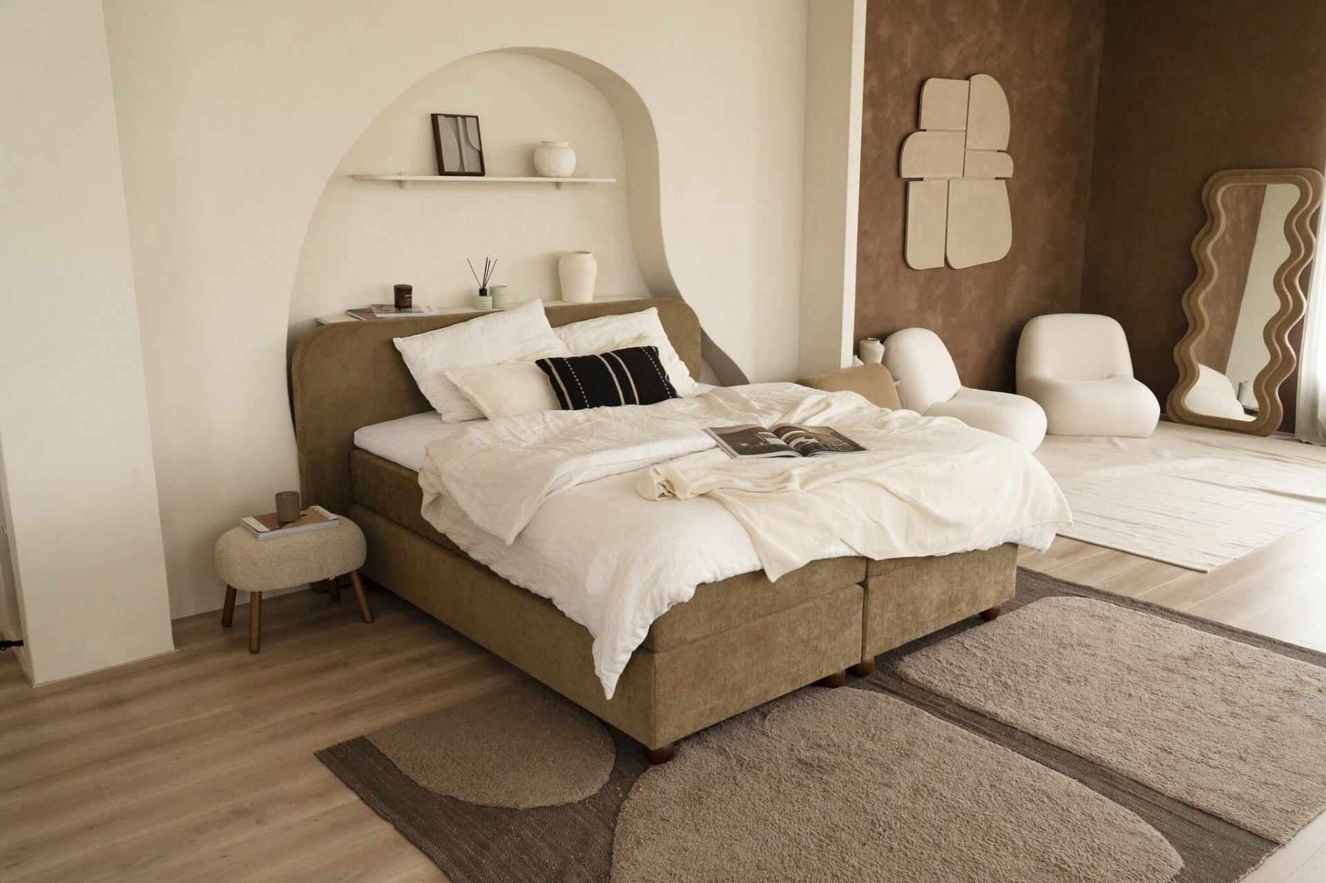 beddenloods-boxspring-oase-geveerde-onderboxen.jpg